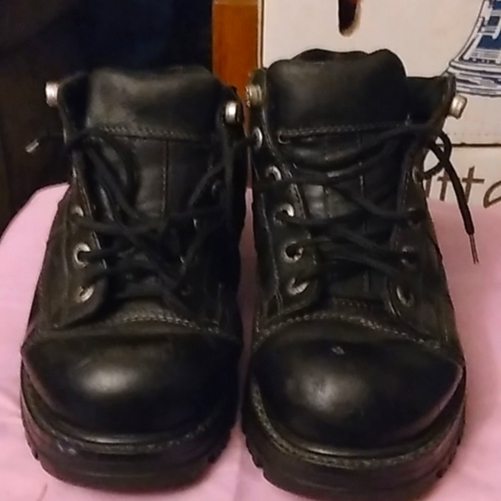 GBX ankle boots